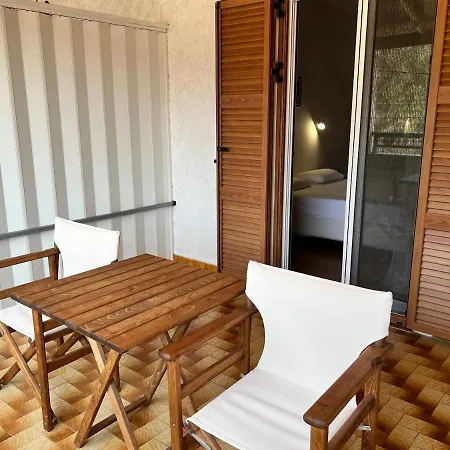 Vasiliki Apartment *