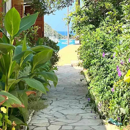 Vasiliki Apartment *