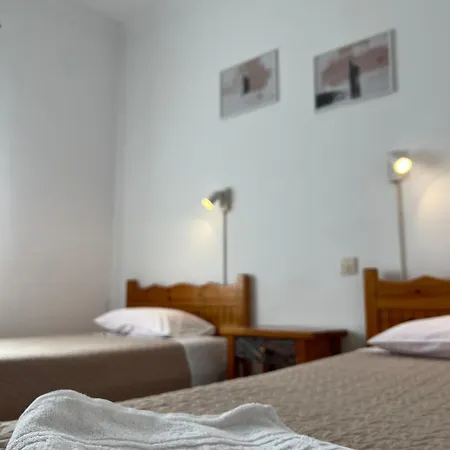 Erida * Lakka (Paxos)